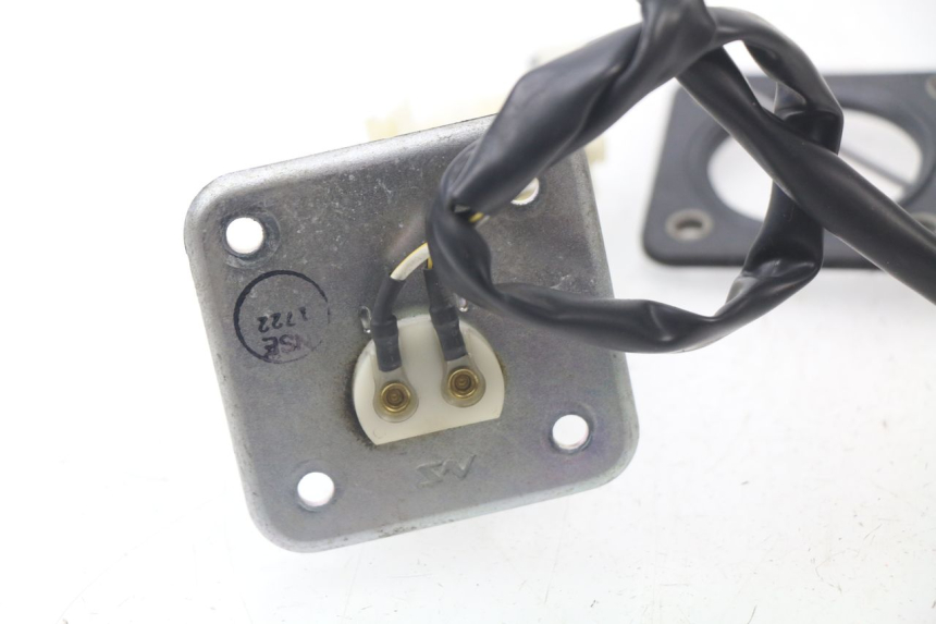 photo de MEDIDOR DE COMBUSTÍVEL DO TANQUE KAWASAKI Z ABS 750 (2007 - 2013) - Detalhe da peça