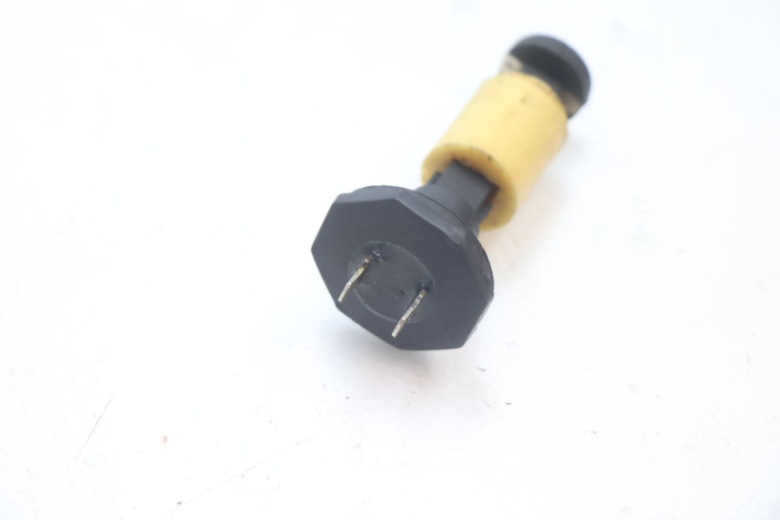 photo de MEDIDOR DE COMBUSTÍVEL DO TANQUE PIAGGIO ZIP 4T 50 (2006 - 2017) - Zoom do estado de desgaste