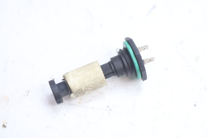 photo de MEDIDOR DE COMBUSTÍVEL DO TANQUE PIAGGIO ZIP 4T 50 (2018 - 2020) - Detalhe da peça