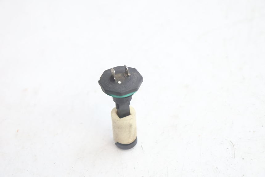 photo de MEDIDOR DE TANQUE DE COMBUSTÍVEL PIAGGIO ZIP IGET 4T 50 (2021 - 2023) - Outro ângulo de visão