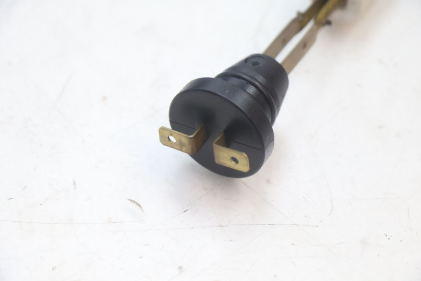 photo de MEDIDOR DE RESERVATÓRIO DE ÓLEO YAMAHA SLIDER 50 (1999 - 2004) - Zoom do estado de desgaste