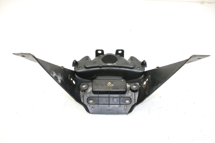 photo de JUNÇÃO DO CARENAGEM TRASEIRO KYMCO AGILITY 4T 50 (2005 - 2018) - Outro ângulo de visão