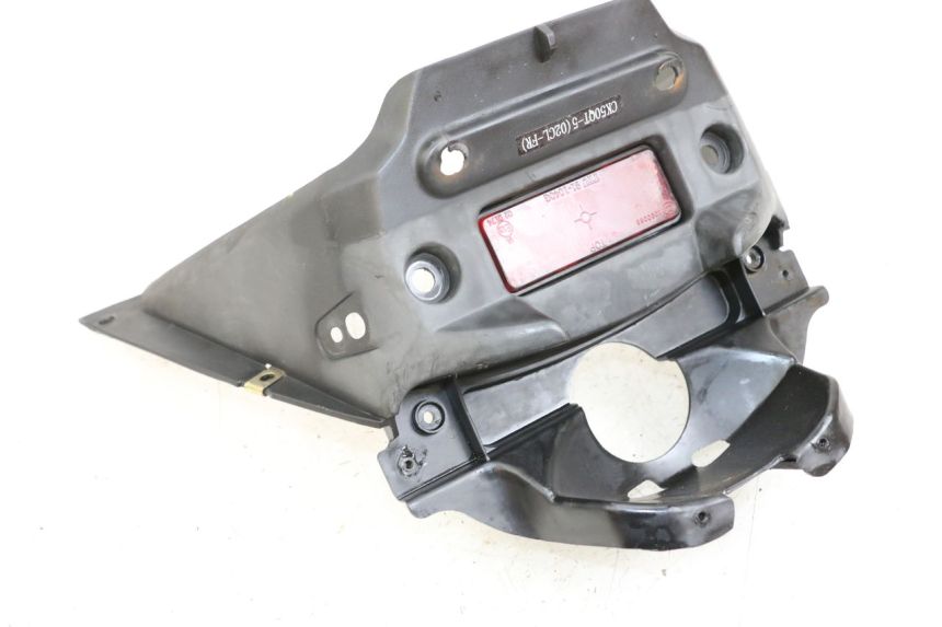 photo de JUNÇÃO DO CARENAGEM TRASEIRO KYMCO AGILITY 4T 50 (2005 - 2018) - Outro ângulo de visão