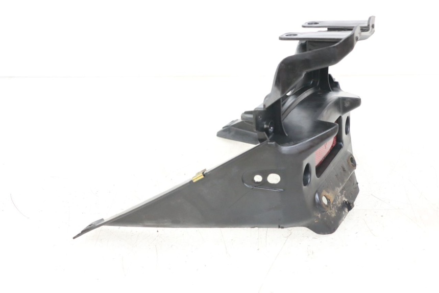 photo de JUNÇÃO DO CARENAGEM TRASEIRO KYMCO AGILITY 4T 50 (2005 - 2018) - Ampliação técnica