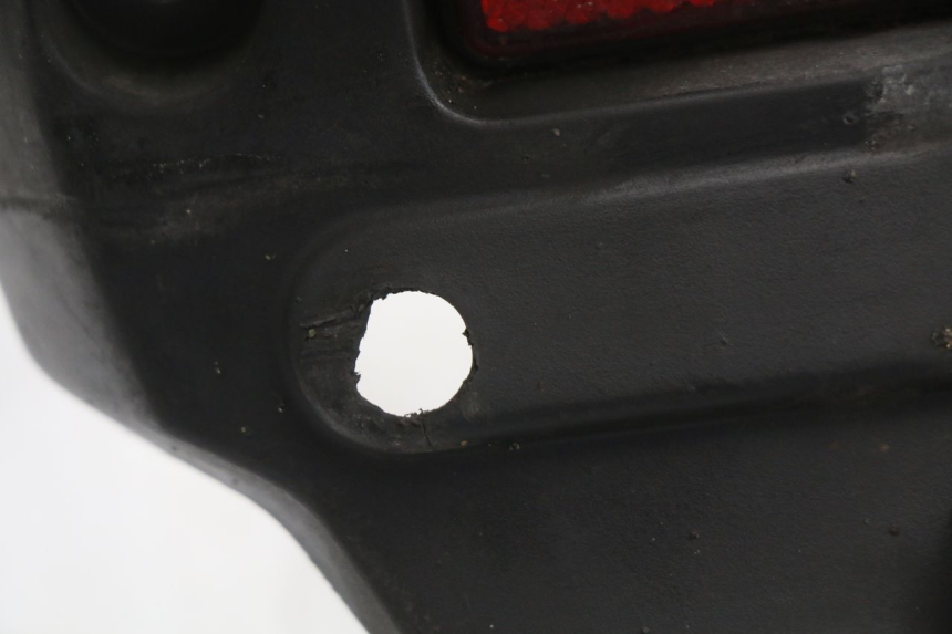 photo de JUNÇÃO DO CARENAGEM TRASEIRO KYMCO AGILITY FR 2T 50 (2012 - 2017) - Pontos de fixação
