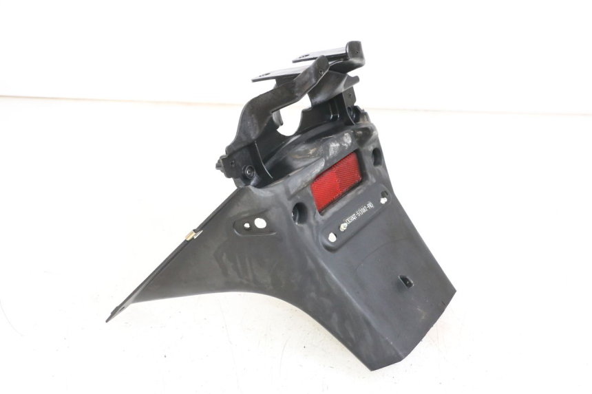 photo de JUNÇÃO DO CARENAGEM TRASEIRO KYMCO AGILITY PREMIUM 50 (2007 - 2010) - Ampliação técnica