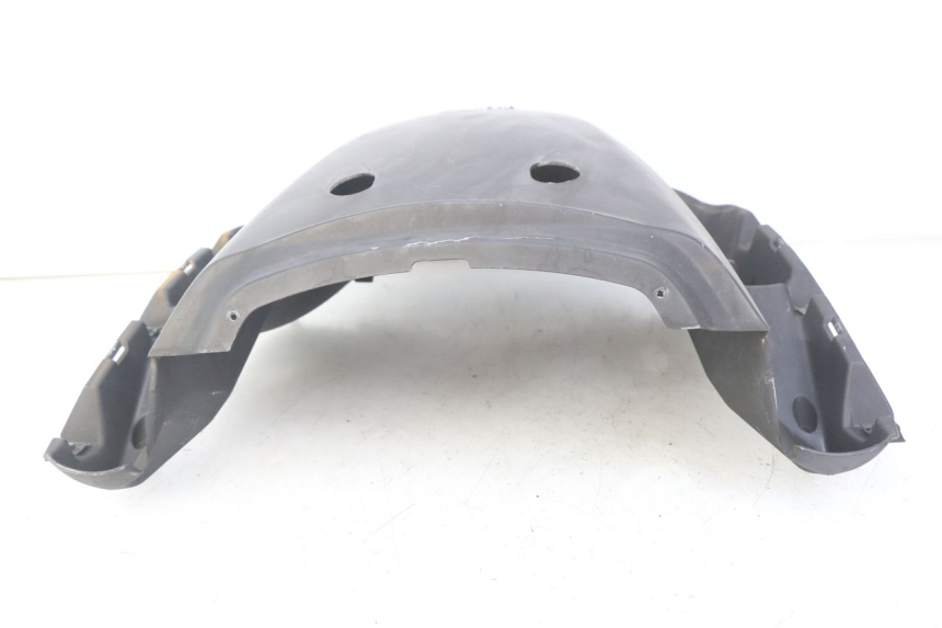 photo de JUNÇÃO DO CARENAGEM TRASEIRO APRILIA ATLANTIC 500 (2002 - 2003) - Pontos de fixação