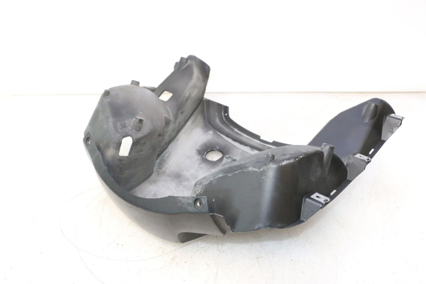 photo de JUNÇÃO DO CARENAGEM TRASEIRO APRILIA ATLANTIC S 125 (2010 - 2013) - Peça verificada