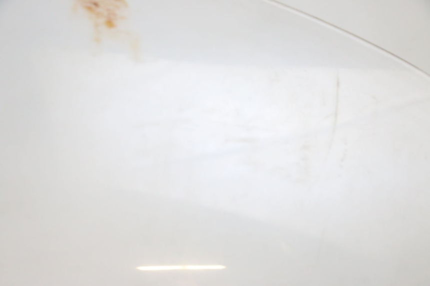 photo de JUNÇÃO DO CARENAGEM TRASEIRO BMW C1 125 (2000 - 2003) - Detalhe da peça