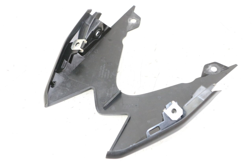 photo de JUNÇÃO DO CARENAGEM TRASEIRO BMW S RR ABS S1000RR 1000 (2015 - 2018) - Ampliação técnica