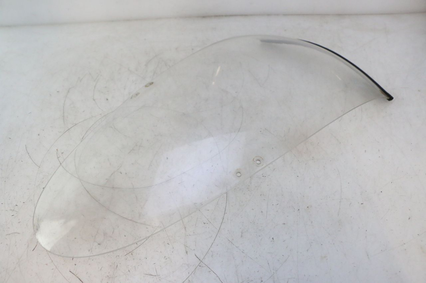 photo de JUNÇÃO DO CARENAGEM TRASEIRO BMW C1 125 (2000 - 2003) - Marcações e referências