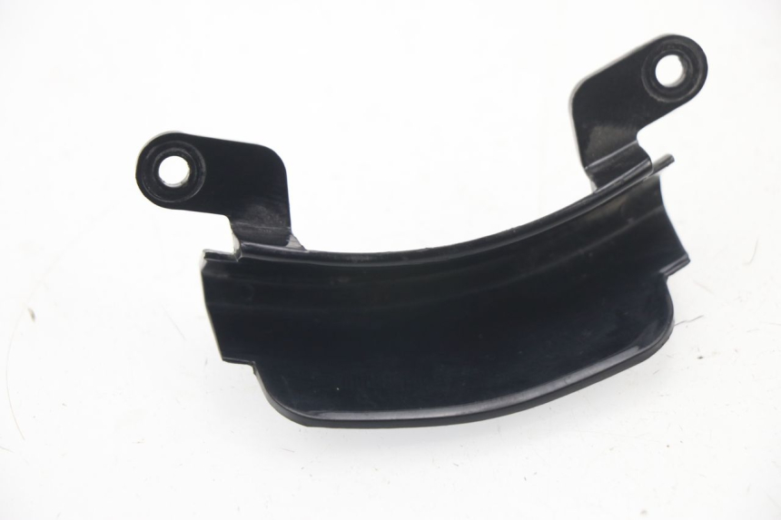 photo de JUNÇÃO DO CARENAGEM TRASEIRO HONDA CBF 125 (2009 - 2015) - Detalhe da peça