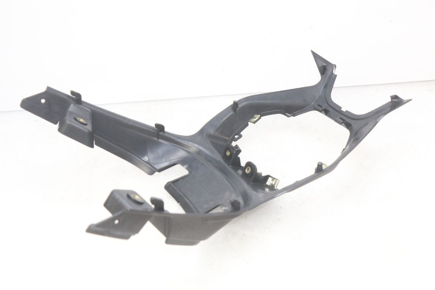 photo de JUNÇÃO DO CARENAGEM TRASEIRO RIDE CLASSIC 2T 50 (2014 - 2022) - Pontos de fixação