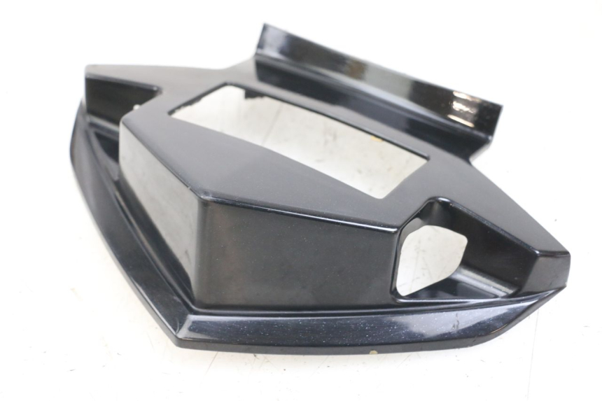 photo de JUNÇÃO DO CARENAGEM TRASEIRO KYMCO DINK 4T 50 (2007 - 2018) - Outro ângulo de visão