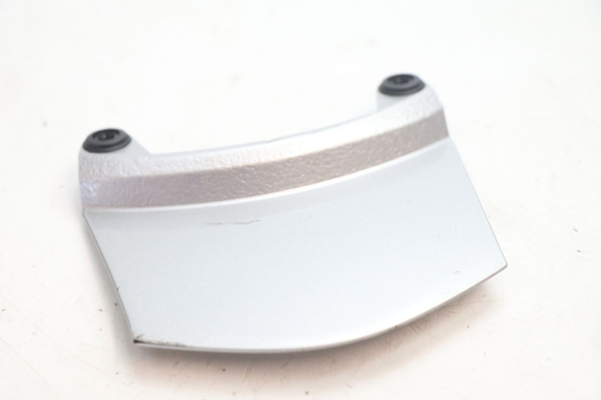 photo de JUNÇÃO DO CARENAGEM TRASEIRO KAWASAKI ER-6 ER6 N 650 (2005 - 2009) - Detalhe da peça