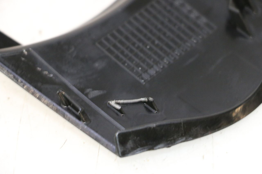 photo de JUNÇÃO DO CARENAGEM TRASEIRO KAWASAKI ER-6 ER6 N 650 (2005 - 2009) - Outro ângulo de visão