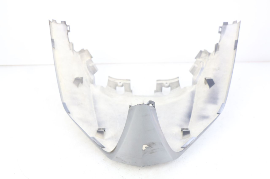 photo de JUNÇÃO DO CARENAGEM TRASEIRO HONDA FJS SILVERWING SILVER WING 400 (2009 - 2016) - Detalhe da peça