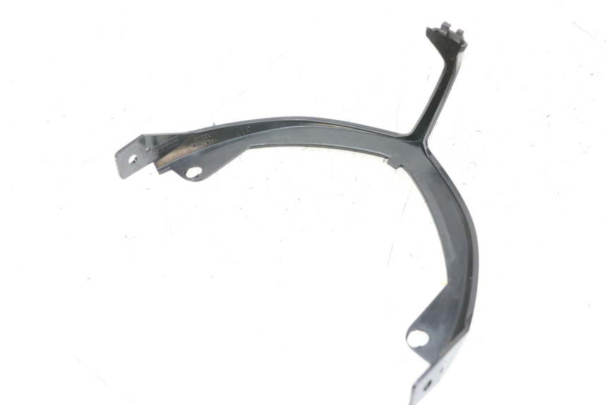 photo de JUNÇÃO DO CARENAGEM TRASEIRO YAMAHA FZ1 FAZER 1000 (2007 - 2009) - Outro ângulo de visão