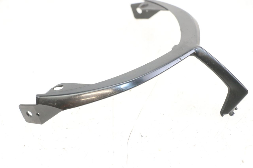 photo de JUNÇÃO DO CARENAGEM TRASEIRO YAMAHA FZ1 FAZER 1000 (2007 - 2009) - Vista geral