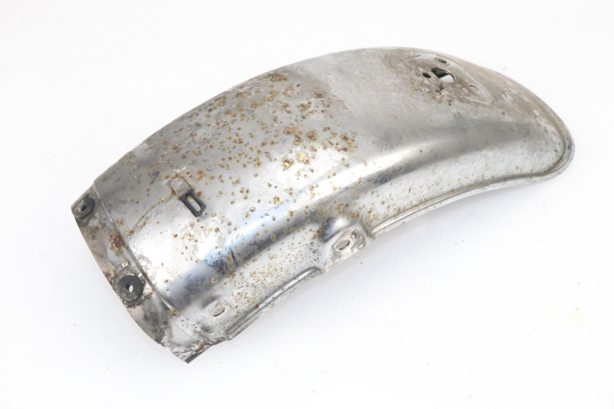 photo de JUNÇÃO DO CARENAGEM TRASEIRO SUZUKI GN 125 (1997 - 2000) - Detalhe da peça