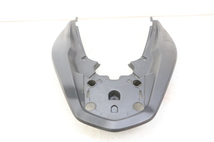 photo de JUNÇÃO DO CARENAGEM TRASEIRO HONDA PCX (JF57/JF64) 125 (2014 - 2018) - Vista do produto
