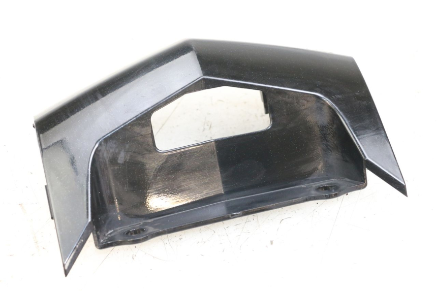 photo de JUNÇÃO DO CARENAGEM TRASEIRO INFERIOR KYMCO DINK 4T 50 (2007 - 2018) - Vista principal