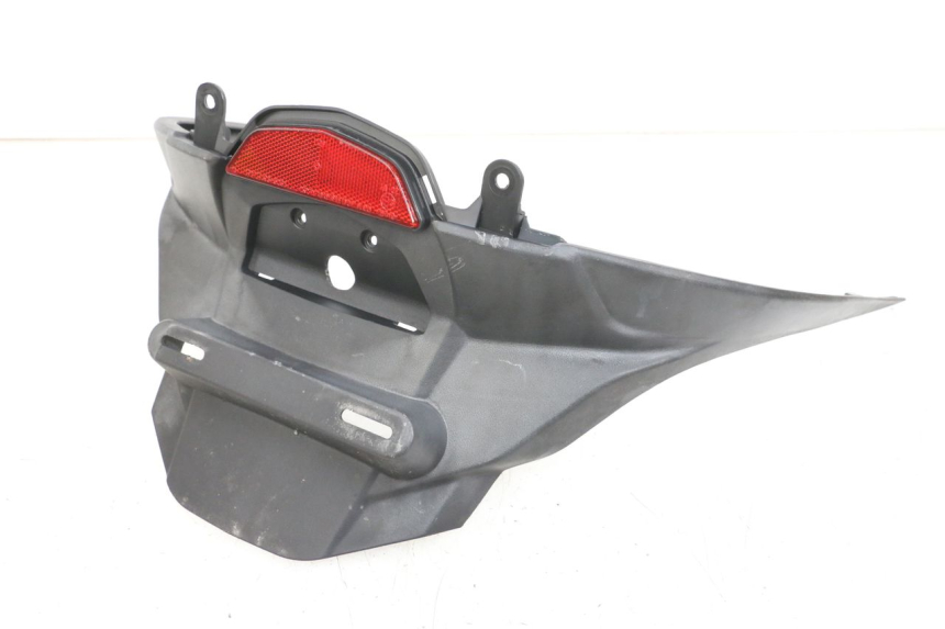 photo de JUNÇÃO DO CARENAGEM TRASEIRO INFERIOR KYMCO DINK STREET 125 (2009 - 2014) - Vista principal