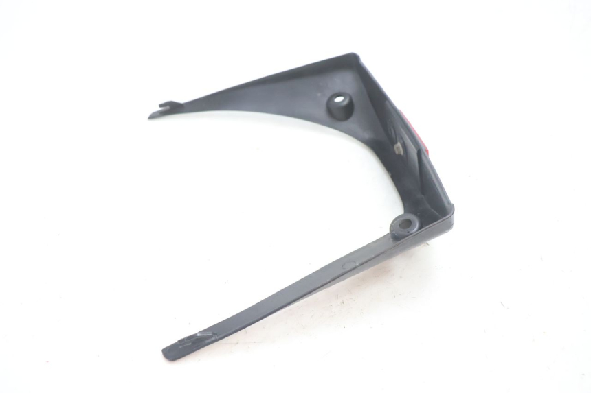 photo de JUNÇÃO INFERIOR DA CARENAGEM TRASEIRA SUZUKI GSX F GSXF 750 (1988 - 1998) - Outro ângulo de visão