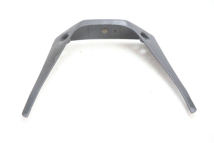 photo de JUNÇÃO INFERIOR DA CARENAGEM TRASEIRA SUZUKI GSX F GSXF 750 (1988 - 1998) - Ampliação técnica