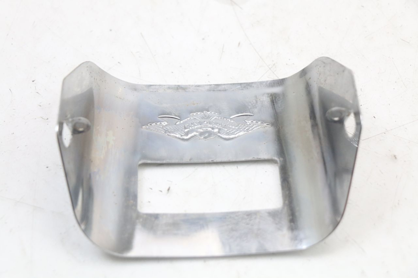 photo de JUNÇÃO DO CARENAGEM TRASEIRO INFERIOR HARLEY DAVIDSON SPORTSTER XL CUSTOM 883 (1999 - 2006) - Pontos de fixação