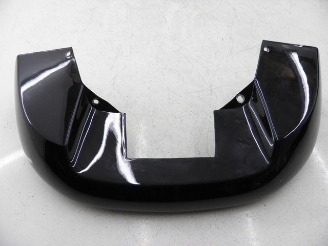 photo de JUNÇÃO DO CARENAGEM TRASEIRO INFERIOR JM MOTOR S-MAX 125 (2010 - 2014) - Detalhe da peça