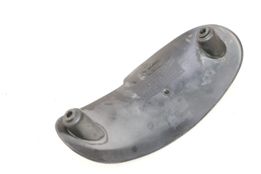 photo de JUNÇÃO INFERIOR DA CARENAGEM TRASEIRA PEUGEOT SPEEDFIGHT LC 50 (1996 - 2002) - Zoom do estado de desgaste
