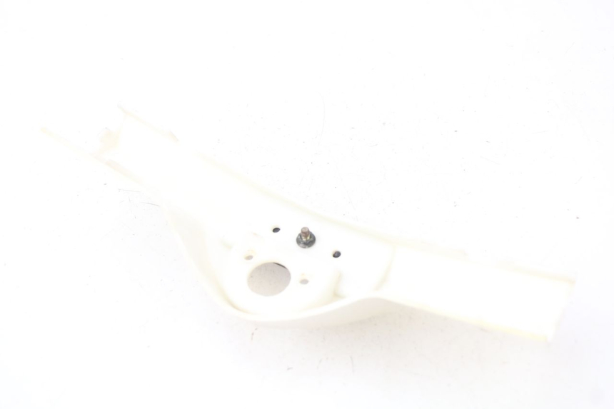 photo de JUNÇÃO DO CARENAGEM TRASEIRO INFERIOR RAZZO STEED 125 (2012 - 2018) - Zoom do estado de desgaste