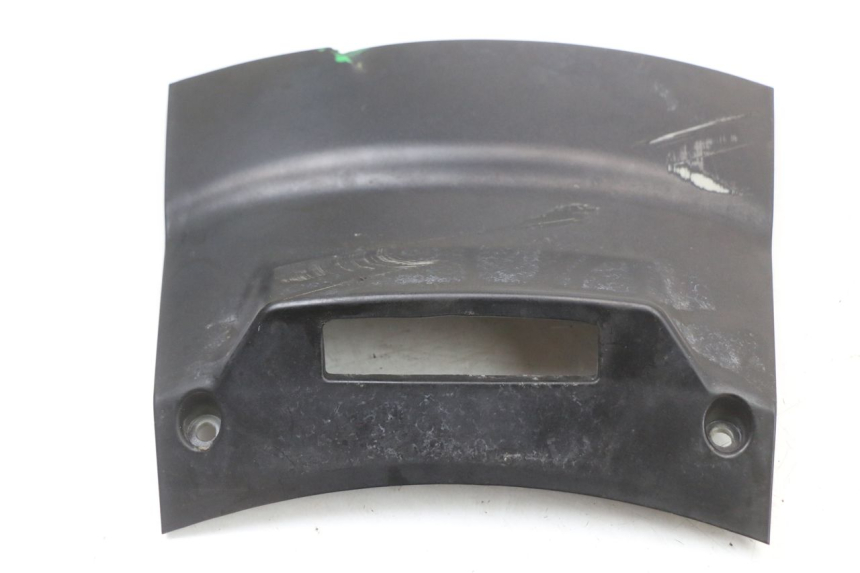 photo de JUNÇÃO DO CARENAGEM TRASEIRO INFERIOR PIAGGIO XEVO - X EVO 125 (2007 - 2017) - Outro ângulo de visão