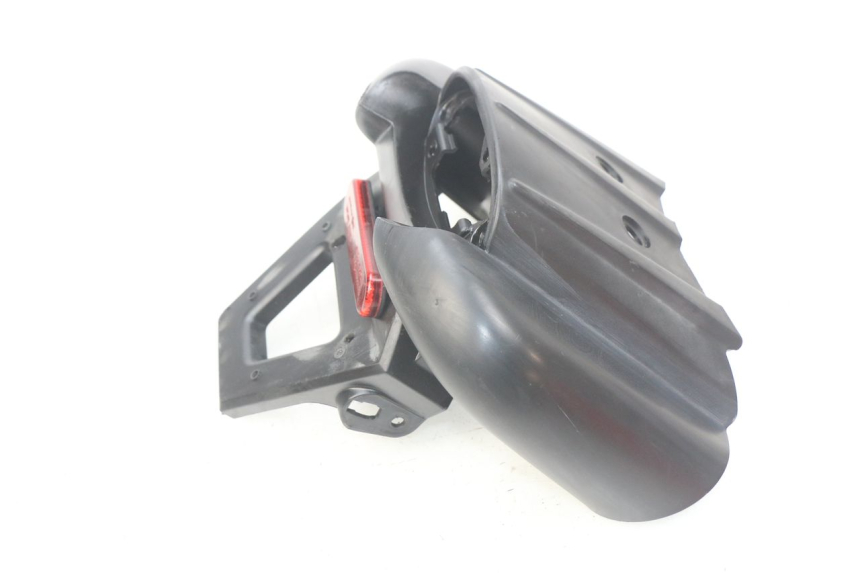 photo de JUNÇÃO DO CARENAGEM TRASEIRO PEUGEOT LUDIX 50 (2008 - 2017) - Zoom do estado de desgaste
