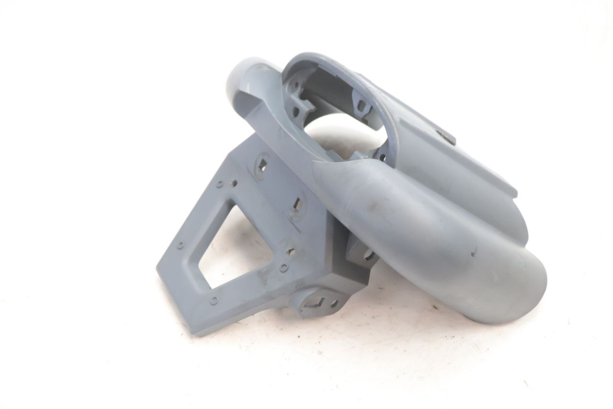 photo de JUNÇÃO DA CARROÇARIA TRASEIRA PEUGEOT LUDIX ONE 14P 50 (2004 - 2013) - Detalhe da peça