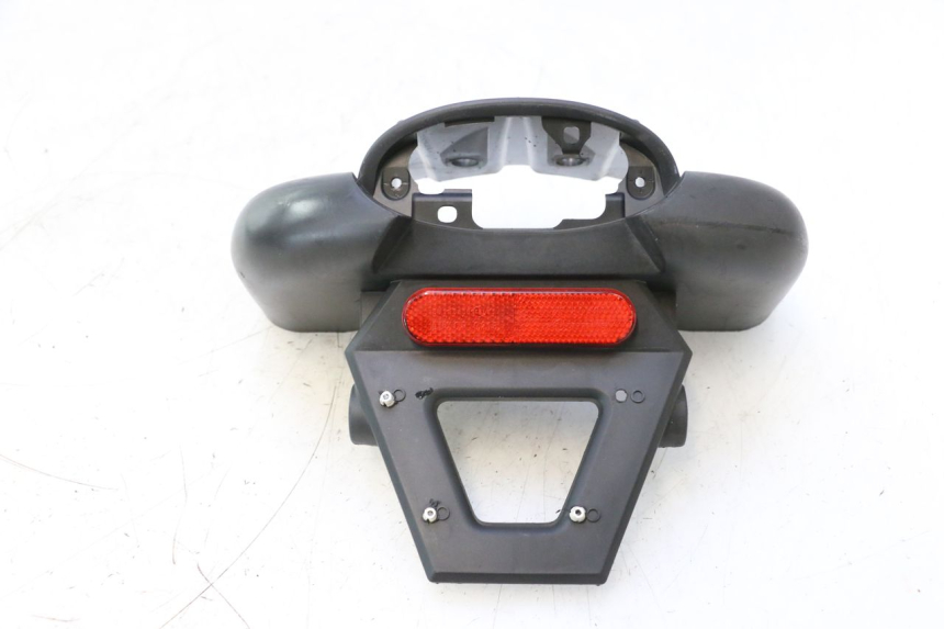 photo de JUNÇÃO DO CARENAGEM TRASEIRO PEUGEOT LUDIX ONE 50 (2004 - 2013) - Outro ângulo de visão