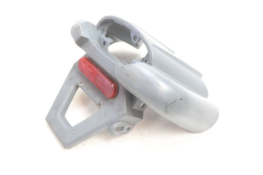 photo de JUNÇÃO DA CARROÇARIA TRASEIRA PEUGEOT LUDIX ONE 50 (2004 - 2006) - Ampliação técnica