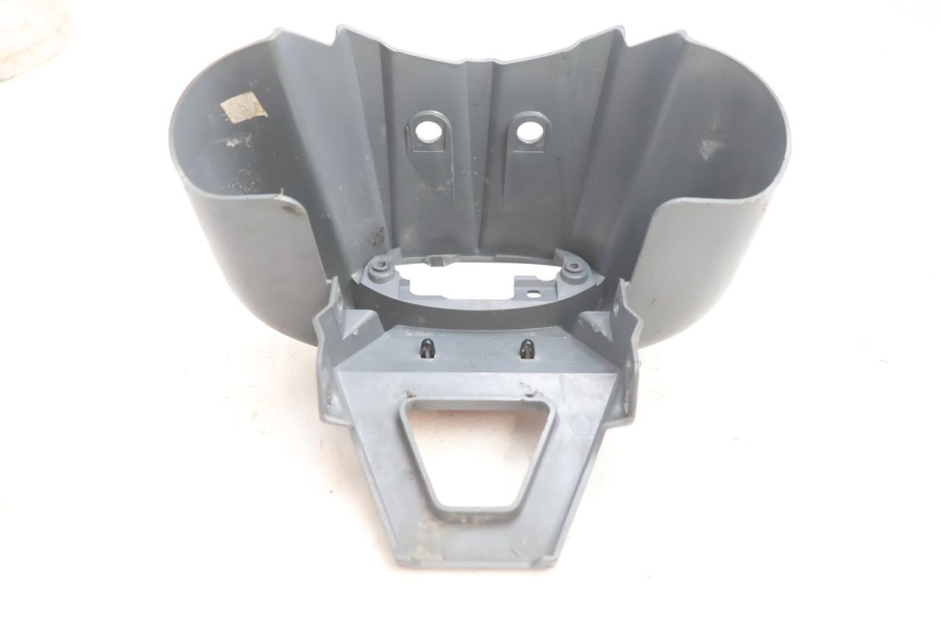 photo de JUNÇÃO DA CARROÇARIA TRASEIRA PEUGEOT LUDIX ONE 50 (2004 - 2006) - Pontos de fixação