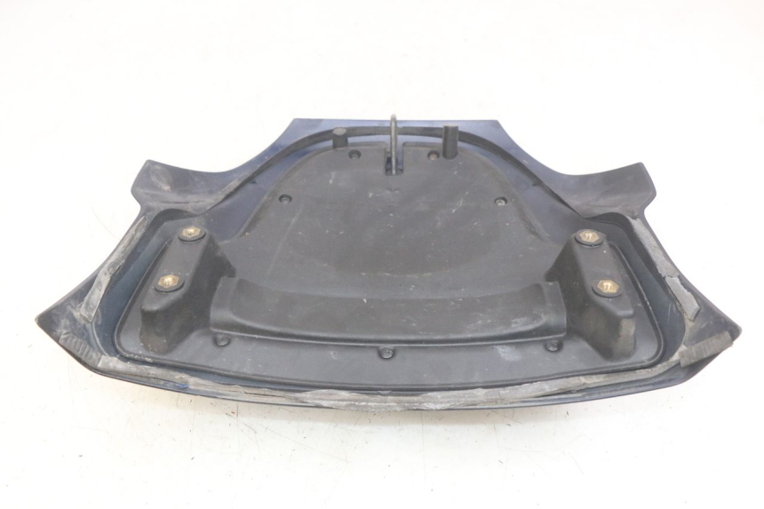 photo de JUNÇÃO DO CARENAGEM TRASEIRO PIAGGIO MP3 LT 400 (2007 - 2012) - Ampliação técnica