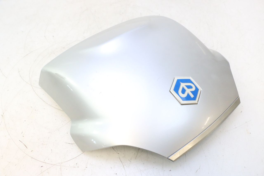 photo de JUNÇÃO DO CARENAGEM TRASEIRO PIAGGIO MP3 LT 300 (2010 - 2016) - Ampliação técnica