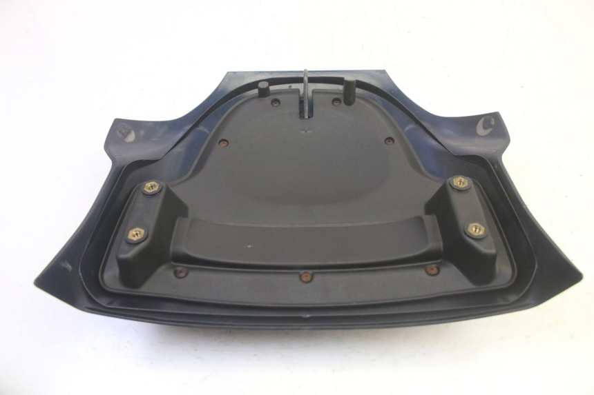 photo de JUNÇÃO DO CARENAGEM TRASEIRO PIAGGIO MP3 RL 250 (2006 - 2010) - Vista geral