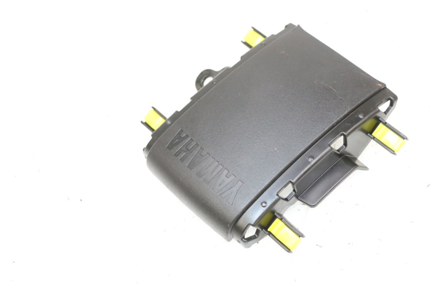 photo de JUNÇÃO DO CARENAGEM TRASEIRO YAMAHA NEO'S CORE 1 (2022 - 2026) - Vista principal