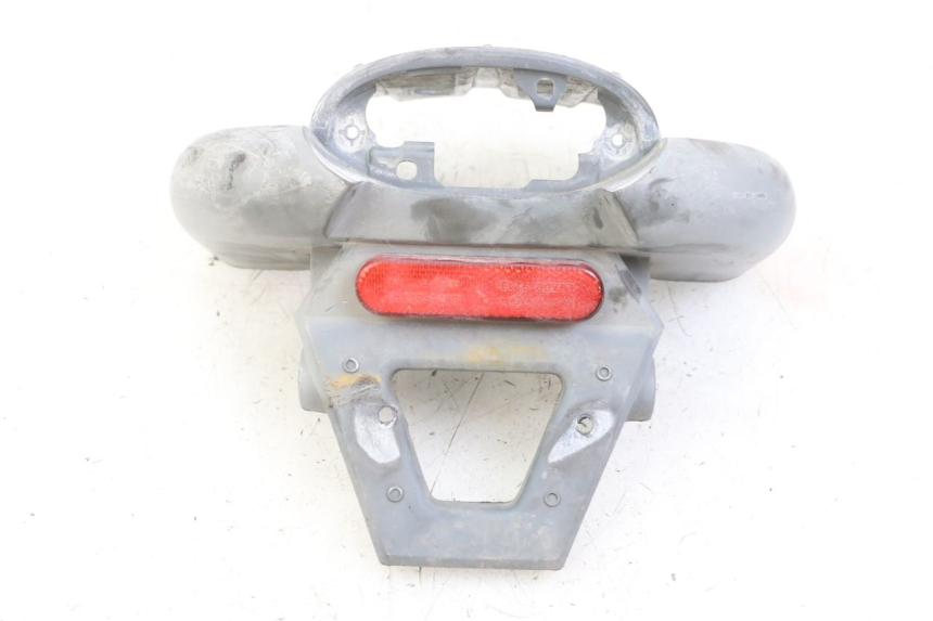 photo de JUNÇÃO DO CARENAGEM TRASEIRO PEUGEOT LUDIX ONE 50 (2005 - 2008) - Detalhe da peça