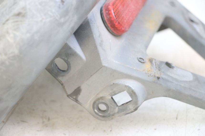 photo de JUNÇÃO DO CARENAGEM TRASEIRO PEUGEOT LUDIX ONE 50 (2005 - 2008) - Ampliação técnica