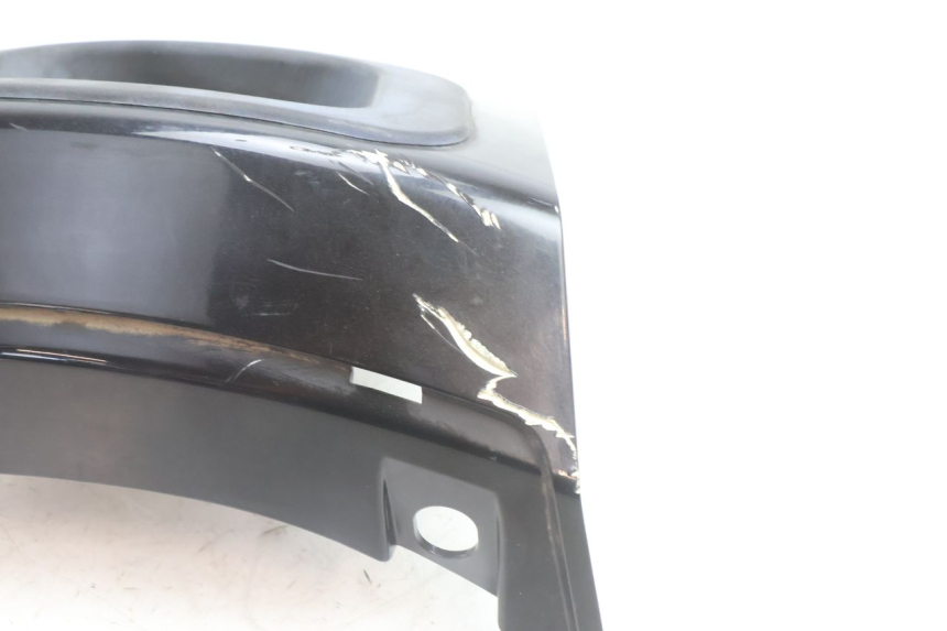 photo de JUNÇÃO DO CARENAGEM TRASEIRO PEUGEOT SATELIS 125 (2006 - 2009) - Ampliação técnica