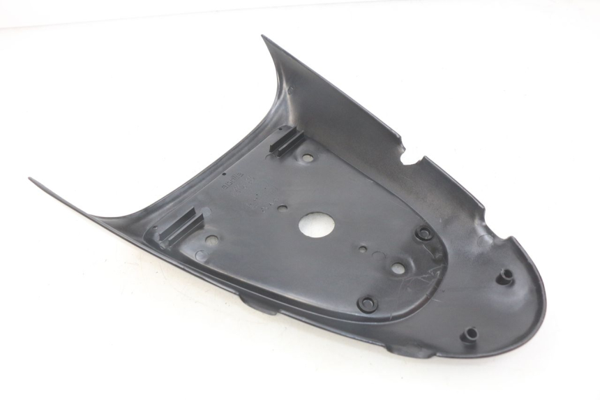 photo de JUNÇÃO DO CARENAGEM TRASEIRO APRILIA SR LC 50 (1997 - 2004) - Zoom do estado de desgaste