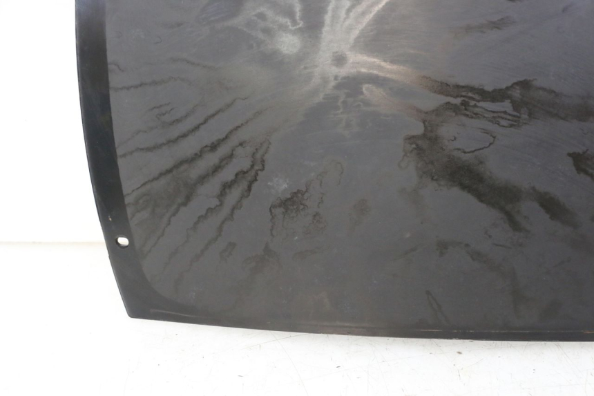 photo de JUNÇÃO DO CARENAGEM TRASEIRO SUPERIOR BMW C1 125 (2000 - 2003) - Pontos de fixação