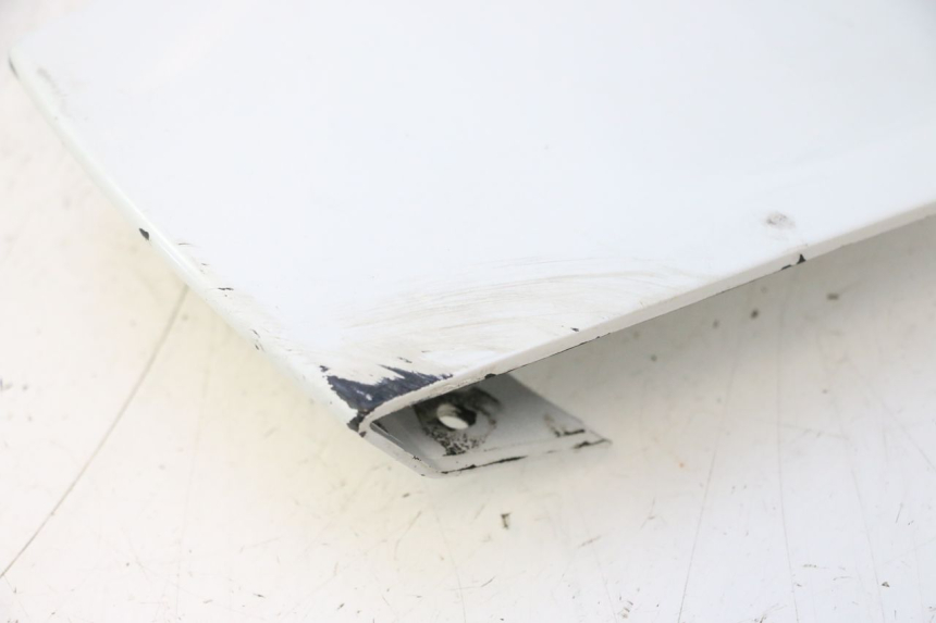 photo de JUNÇÃO SUPERIOR DA CARROÇARIA TRASEIRA MBK BOOSTER ROCKET 50 (2004 - 2016) - Pontos de fixação