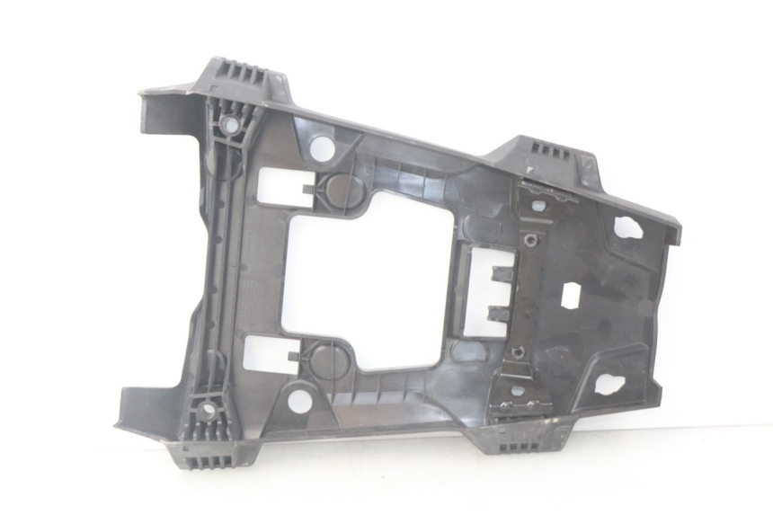 photo de JUNÇÃO DO CARENAGEM TRASEIRO SUPERIOR BMW F GS K81 850 (2018 - 2023) - Estado da superfície